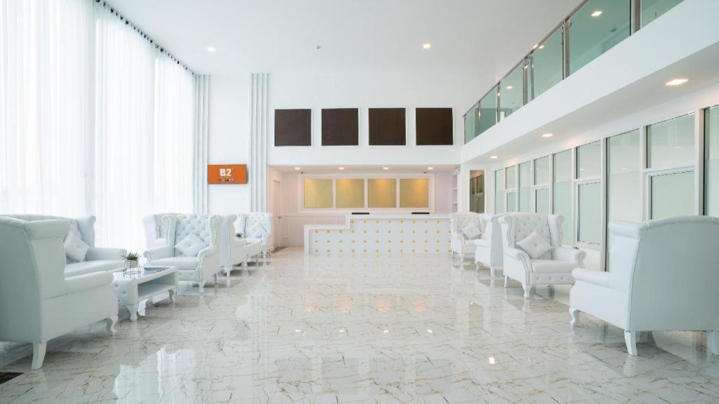B2 Phuket Premier Hotel Patong Exterior foto